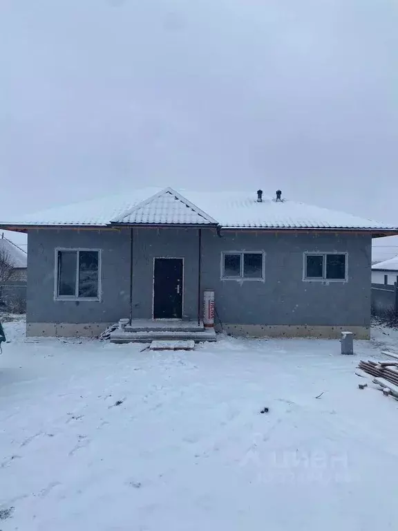 Дом в Свердловская область, Сысертский муниципальный округ, пос. ... - Фото 1