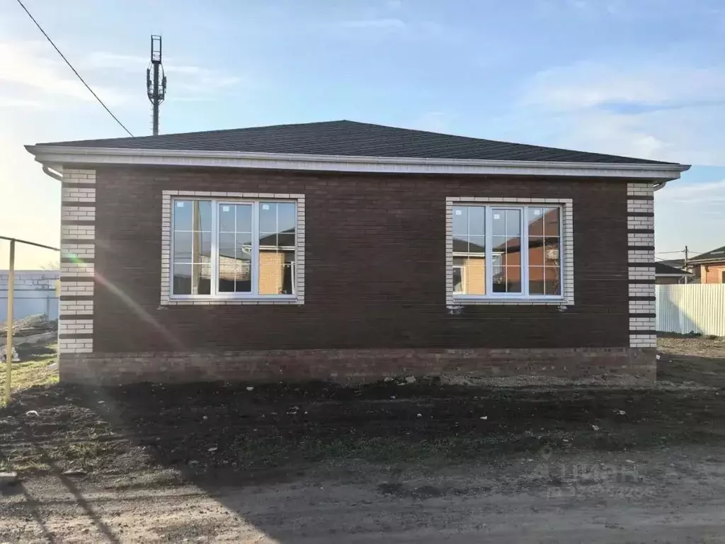 Дом в Ростовская область, Таганрог ул. Варданяна, 61 (94 м) - Фото 2