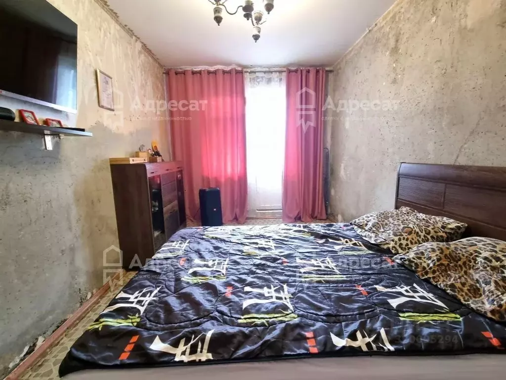 3-к кв. Волгоградская область, Волгоград ул. Менжинского, 27 (64.9 м) - Фото 0