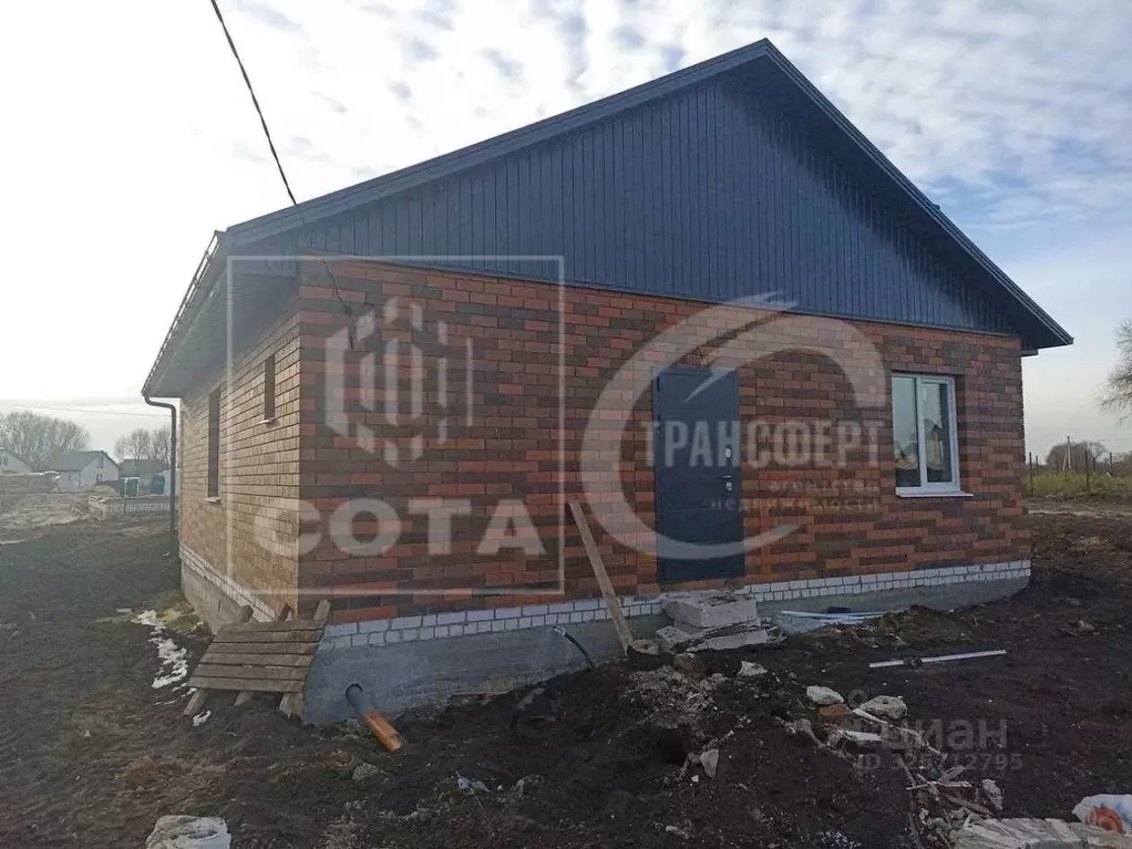 Дом в Воронежская область, Новоусманский район, с. Бабяково Огородняя ... - Фото 1