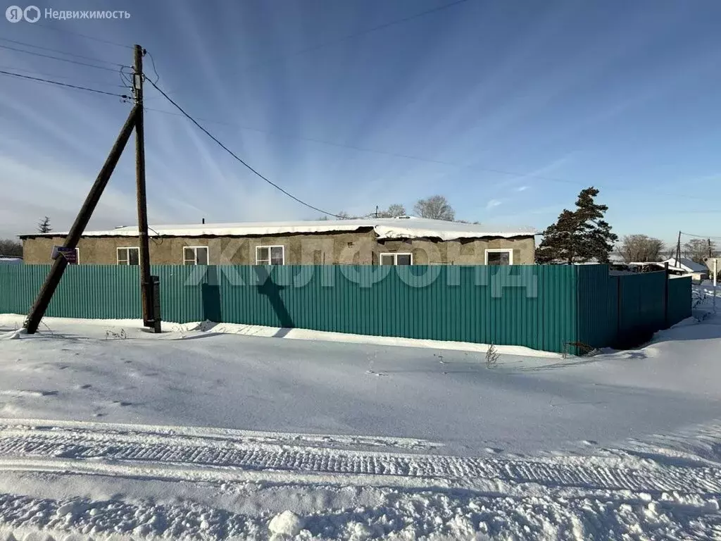 Дом в село Шагалово, Центральная улица (458.3 м) - Фото 1