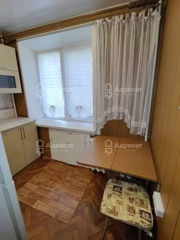 3-к кв. Волгоградская область, Волгоград Люблинская ул., 4 (57.8 м) - Фото 0