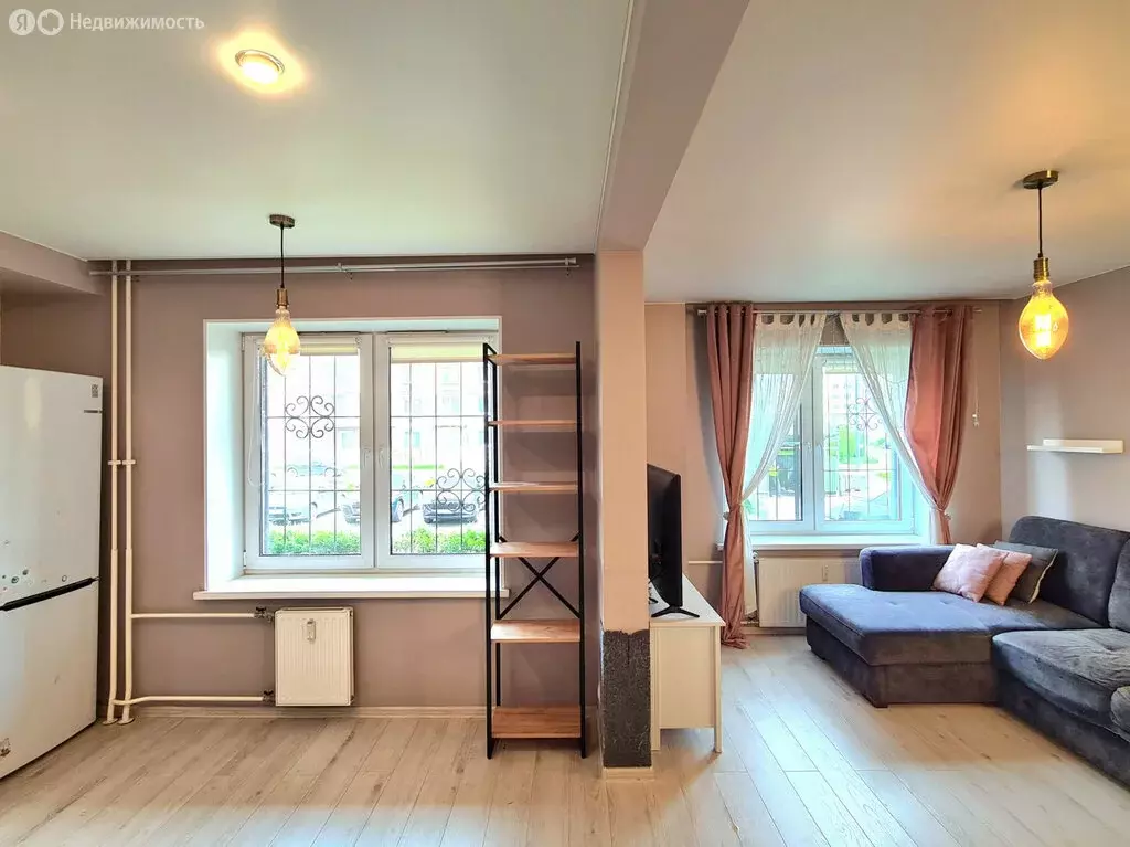 2-комнатная квартира: Санкт-Петербург, Юнтоловский проспект, 45к2 ... - Фото 1