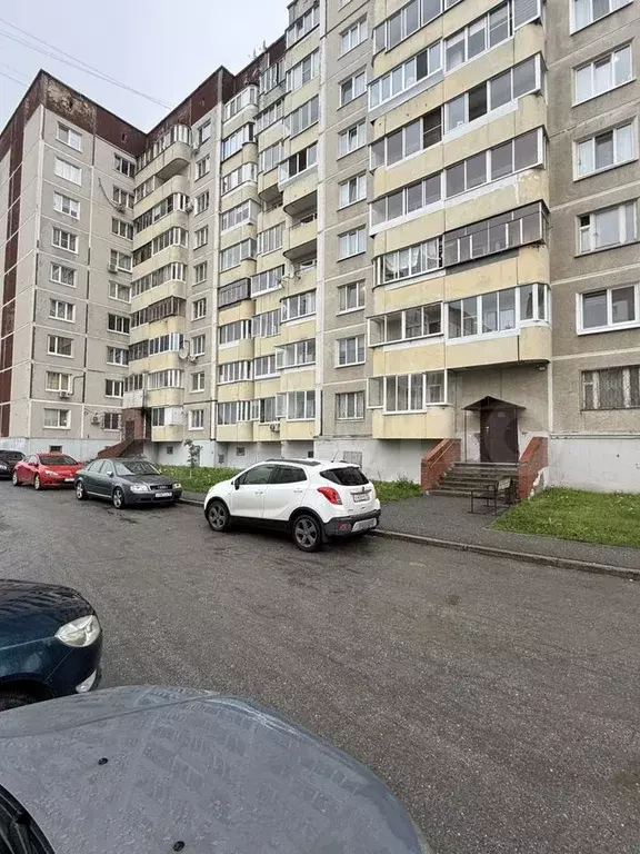3-к. квартира, 82,1 м, 1/9 эт. - Фото 1
