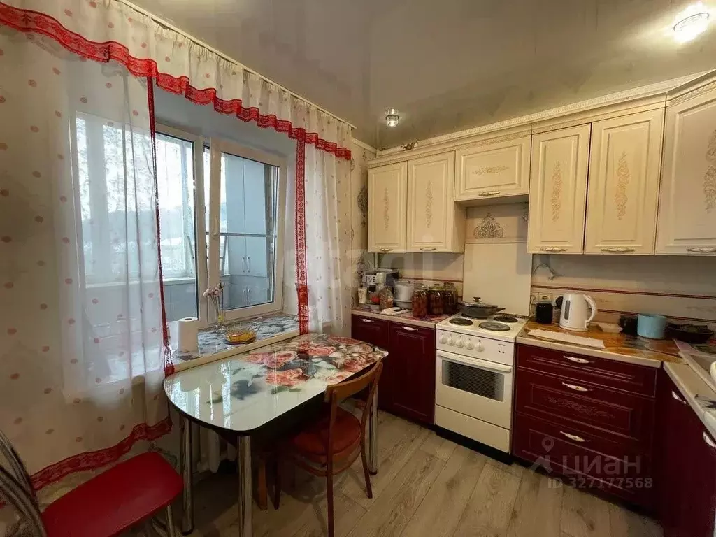 4-к кв. Алтай, Горно-Алтайск Коммунистический просп. (84.0 м) - Фото 1