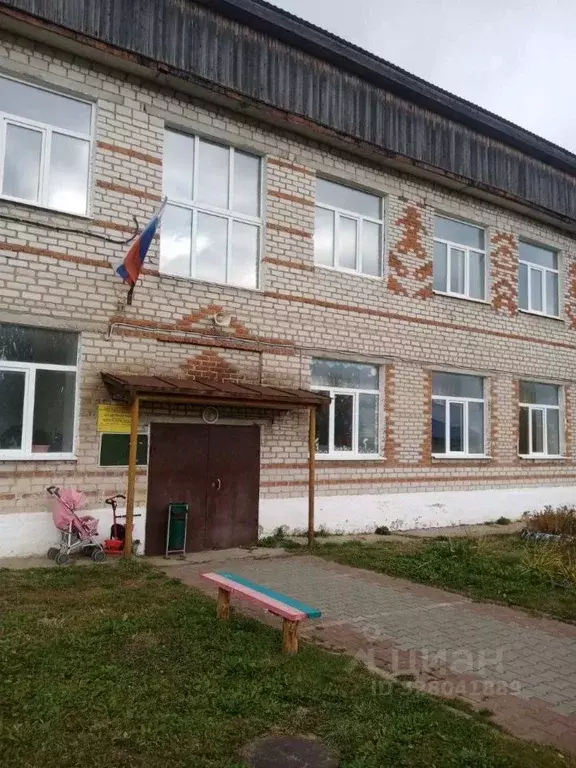 Помещение свободного назначения в Пермский край, Чердынский ... - Фото 1