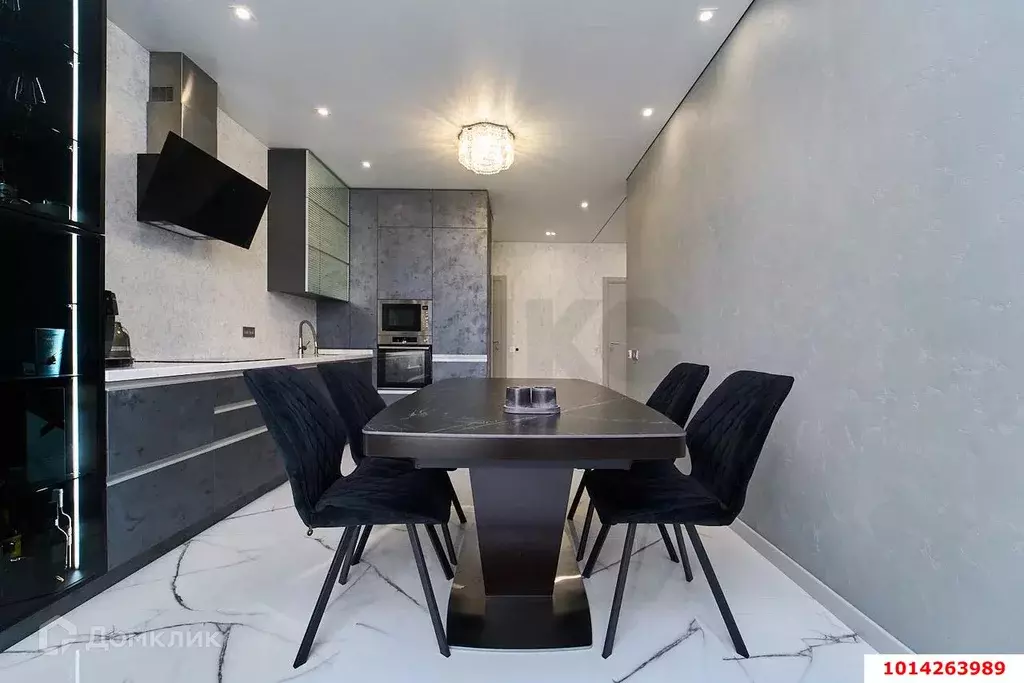 Продаётся 2-к квартира, 72.8 м - Фото 1