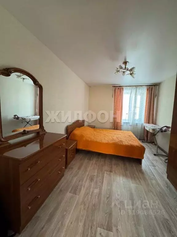 Квартира, 3 комнаты, 67.4 м - Фото 1