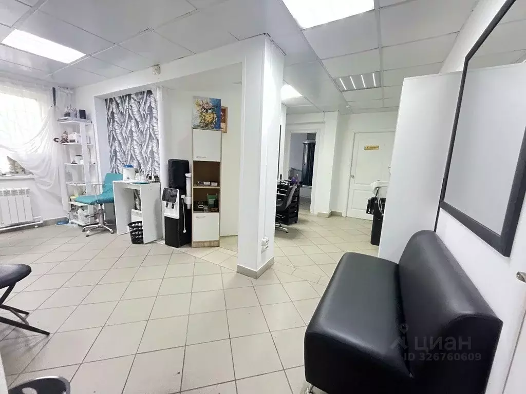 Торговая площадь в Пермский край, Пермь ул. Композитора Глинки, 7 (58 ... - Фото 1