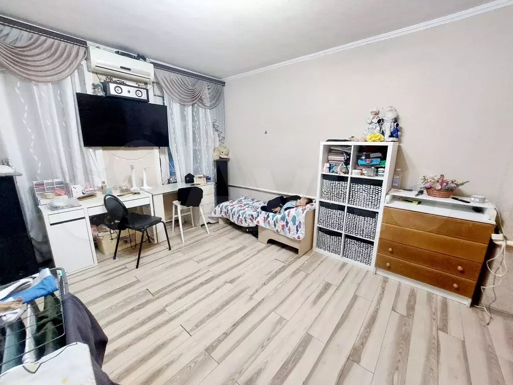 1-к. квартира, 46 м, 1/2 эт. - Фото 0