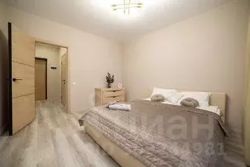 2-к кв. Свердловская область, Екатеринбург ул. 8 Марта, 204Д (40.0 м) - Фото 1