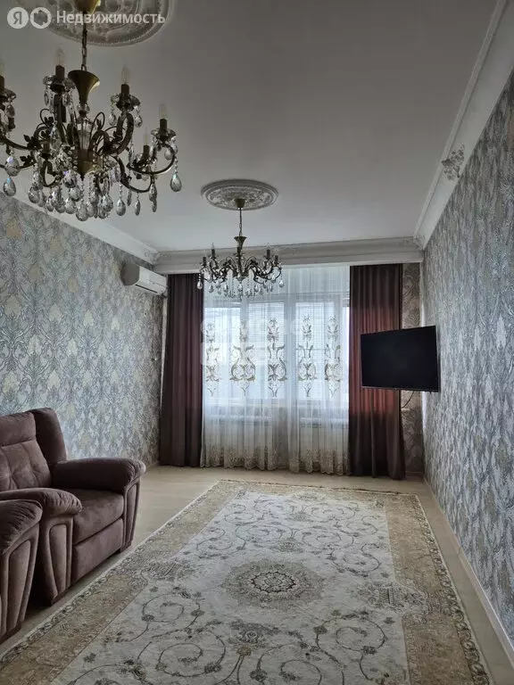 2-комнатная квартира: Избербаш, улица Г. Гамидова, 63/1 (80.2 м) - Фото 1