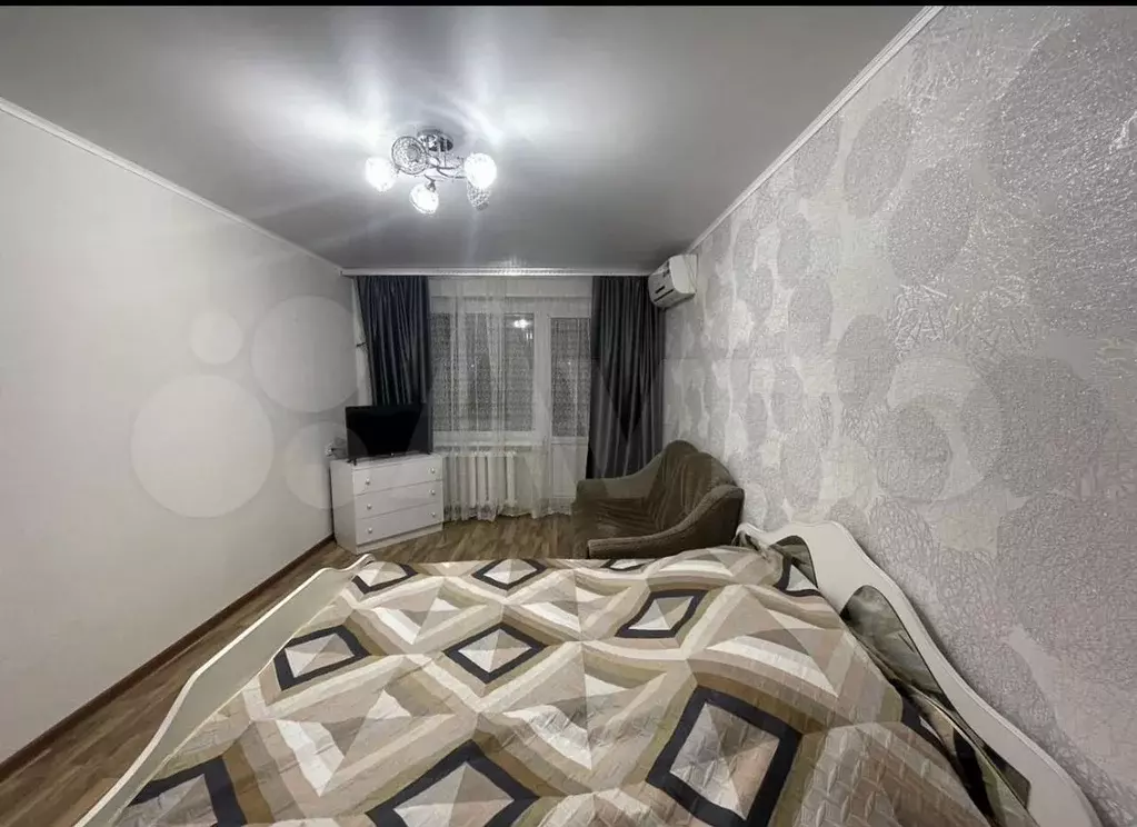 1-к. квартира, 34 м, 2/5 эт. - Фото 1