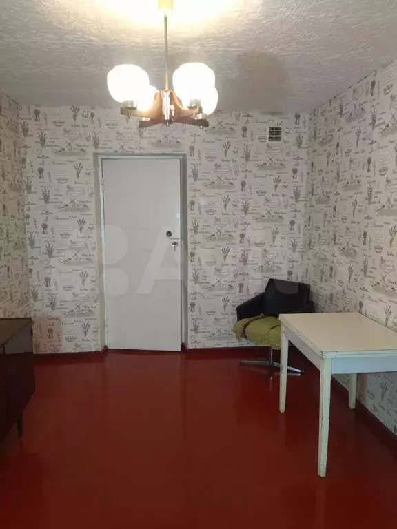 Комната 13 м в 4-к., 5/5 эт. - Фото 1