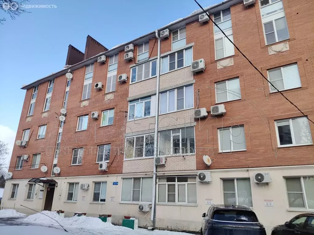 4-комнатная квартира: Ростов-на-Дону, посёлок Орджоникидзе, улица ... - Фото 1