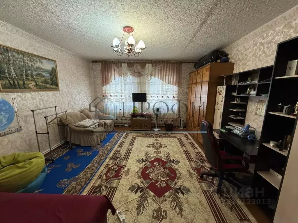 Дом в Белгородская область, Новый Оскол ул. Лесопитомник (158 м) - Фото 1