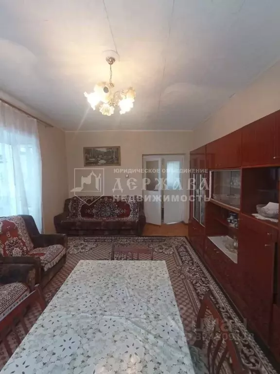 3-к кв. Кемеровская область, Топки Советская ул., 1А (70.2 м) - Фото 1