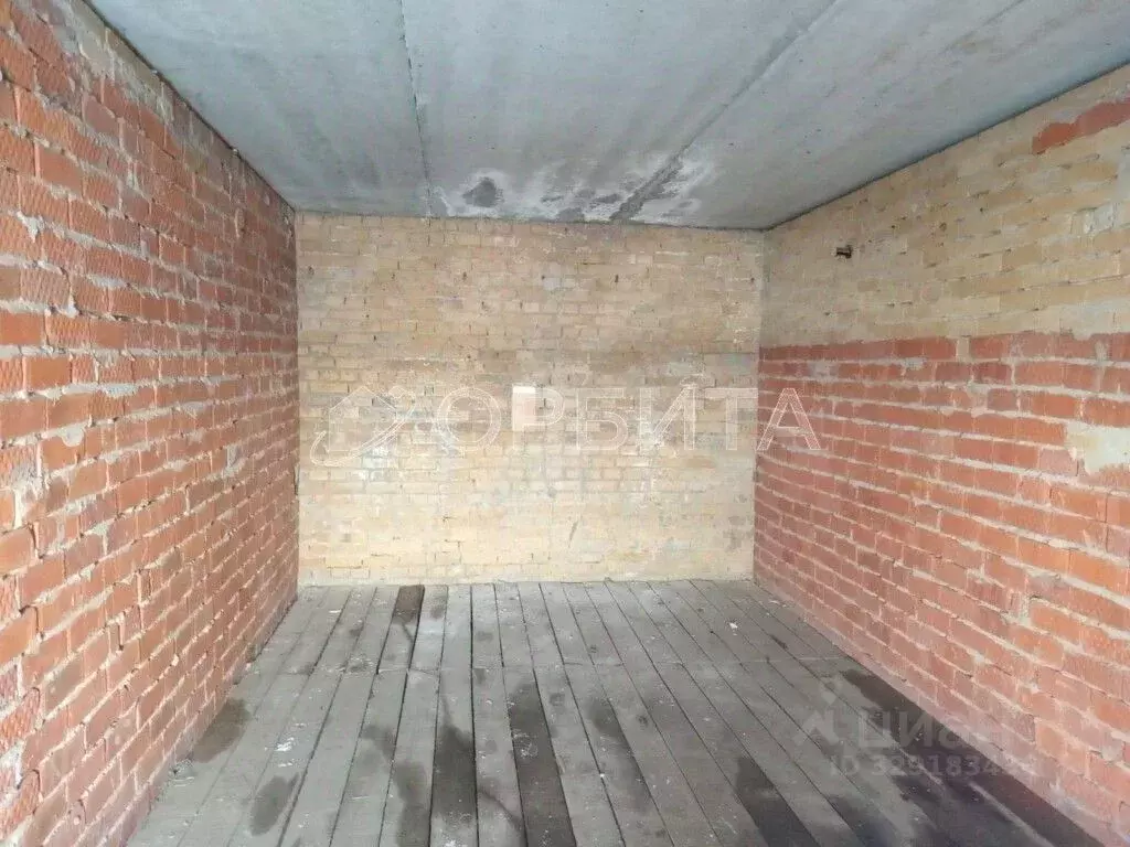 Гараж в Тюменская область, Тюмень ул. Республики, 211 (18 м) - Фото 2