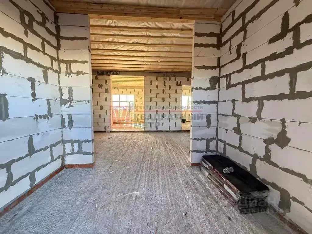 Дом в Белгородская область, Старый Оскол Строитель мкр,  (108 м) - Фото 1