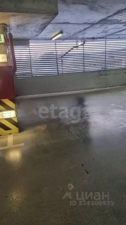 Гараж в Тюменская область, Тюмень Военная ул., 39 (14 м) - Фото 1