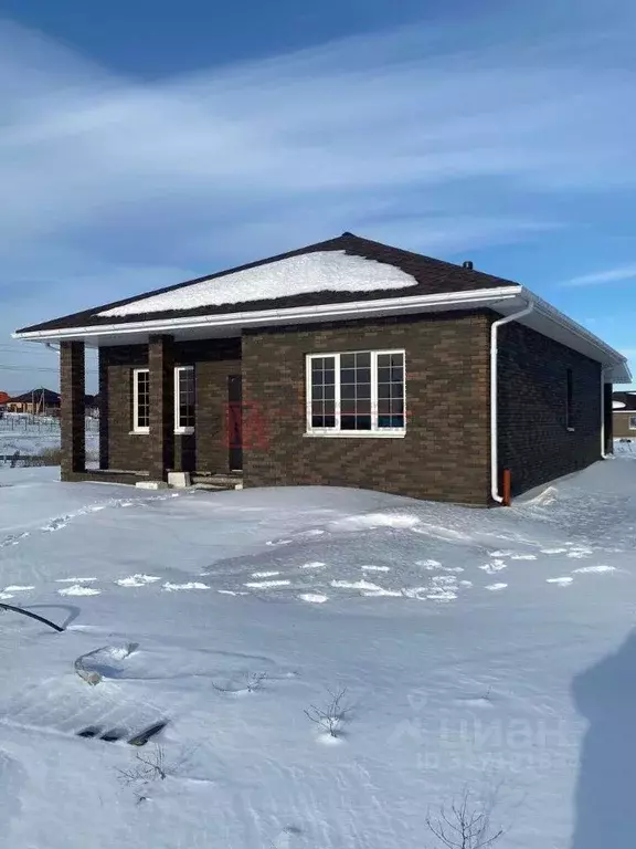 Дом в Белгородская область, Старый Оскол ул. 2-й Гвардейской Таманской ... - Фото 1