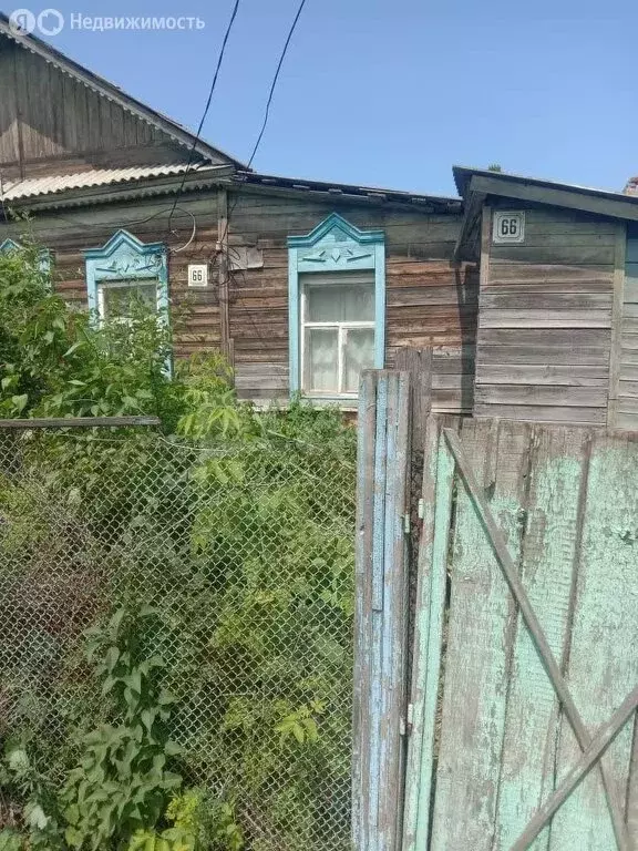 Дом в Саратовская область, рабочий посёлок Татищево, улица Чапаева ... - Фото 1