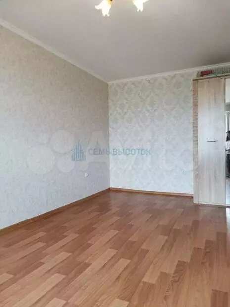 1-к. квартира, 40м, 4/10эт. - Фото 1