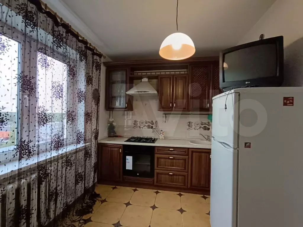 1-к. квартира, 38 м, 8/9 эт. - Фото 0