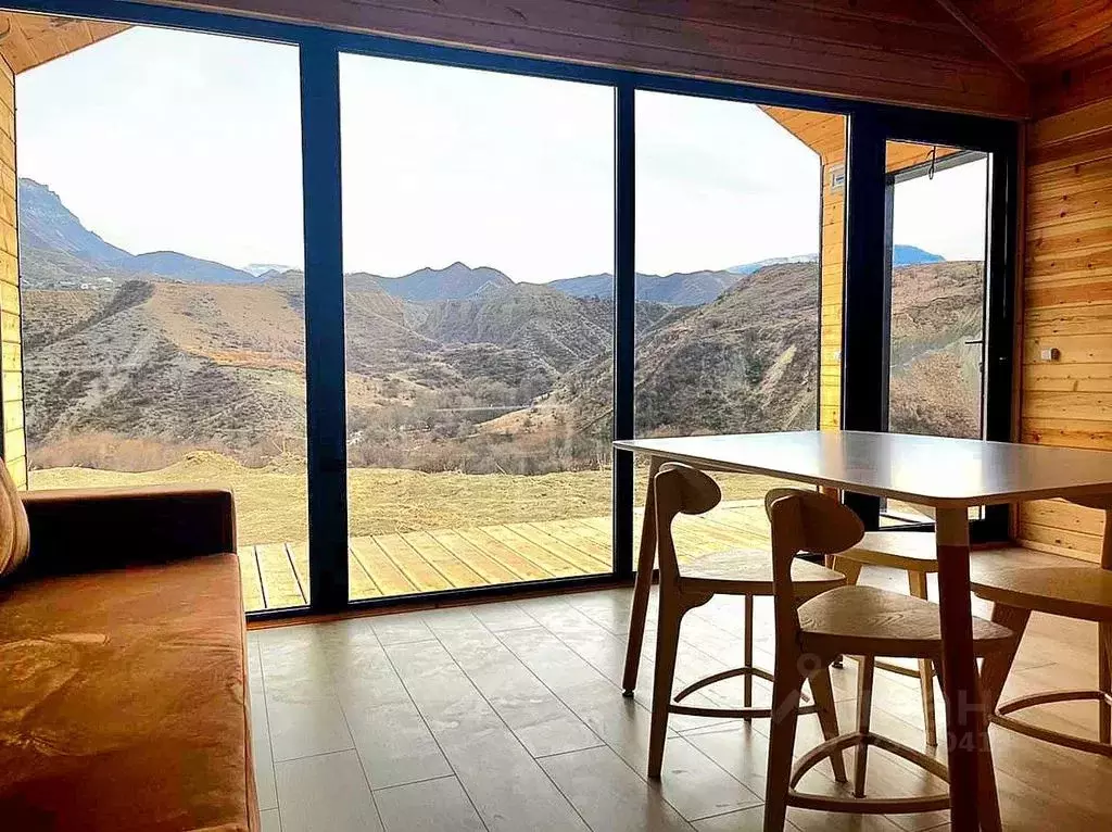 Дом в Дагестан, с. Гуниб ул. Гунибская, 1 (30 м) - Фото 2