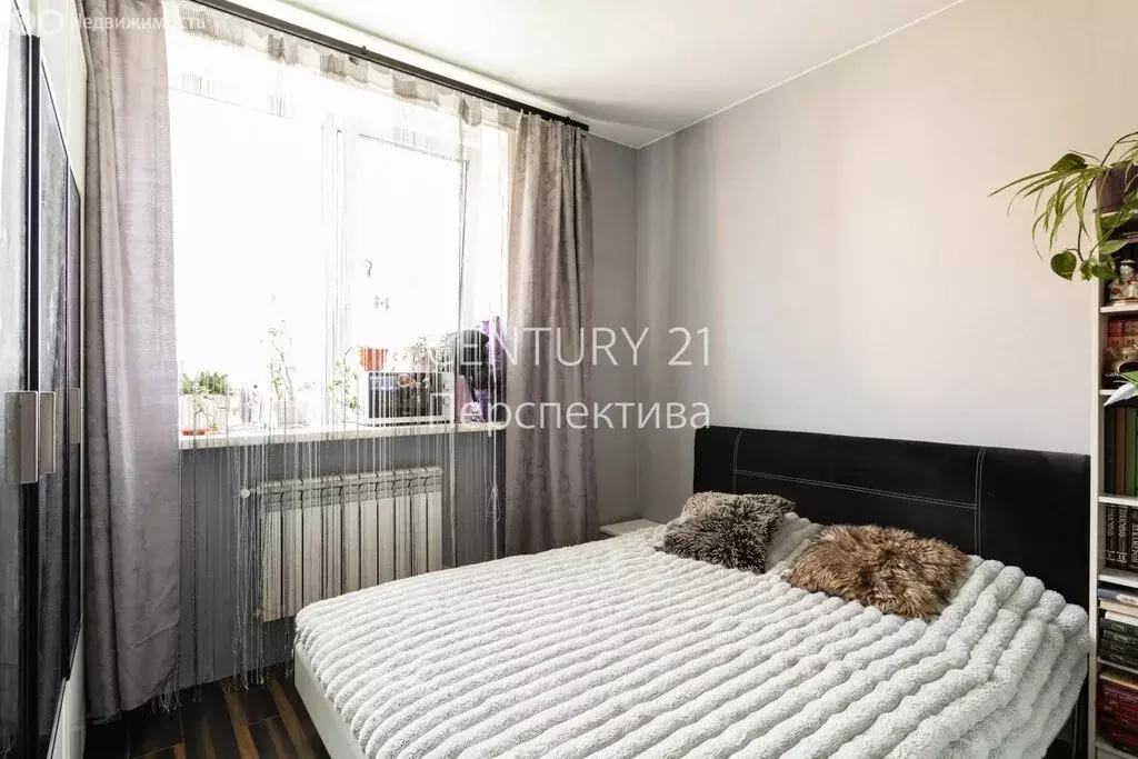 2-комнатная квартира: посёлок городского типа Октябрьский, Школьная ... - Фото 1