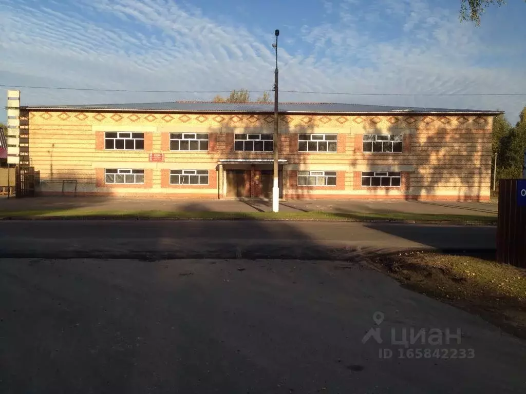 Помещение свободного назначения в Московская область, Рошаль ул. ... - Фото 1