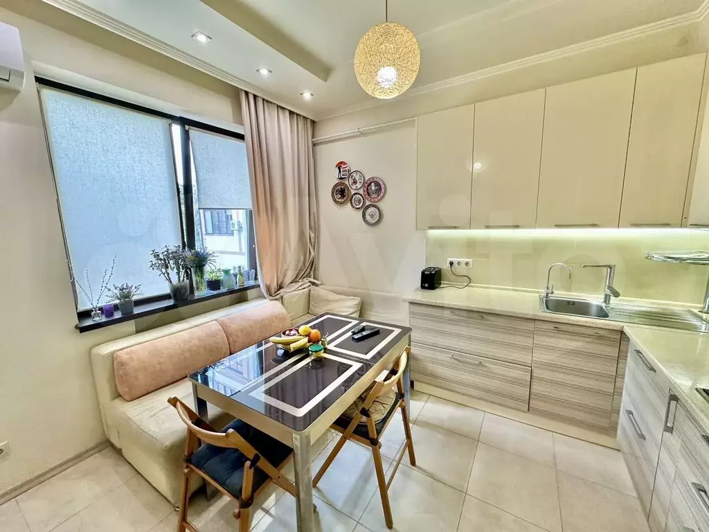1-к. квартира, 45 м, 2/7 эт. - Фото 1