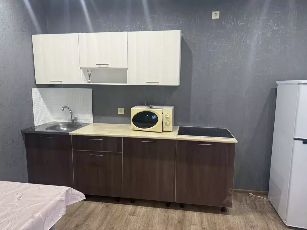 1-к кв. Омская область, Омск бул. М.М. Кузьмина, 23 (36.4 м) - Фото 2