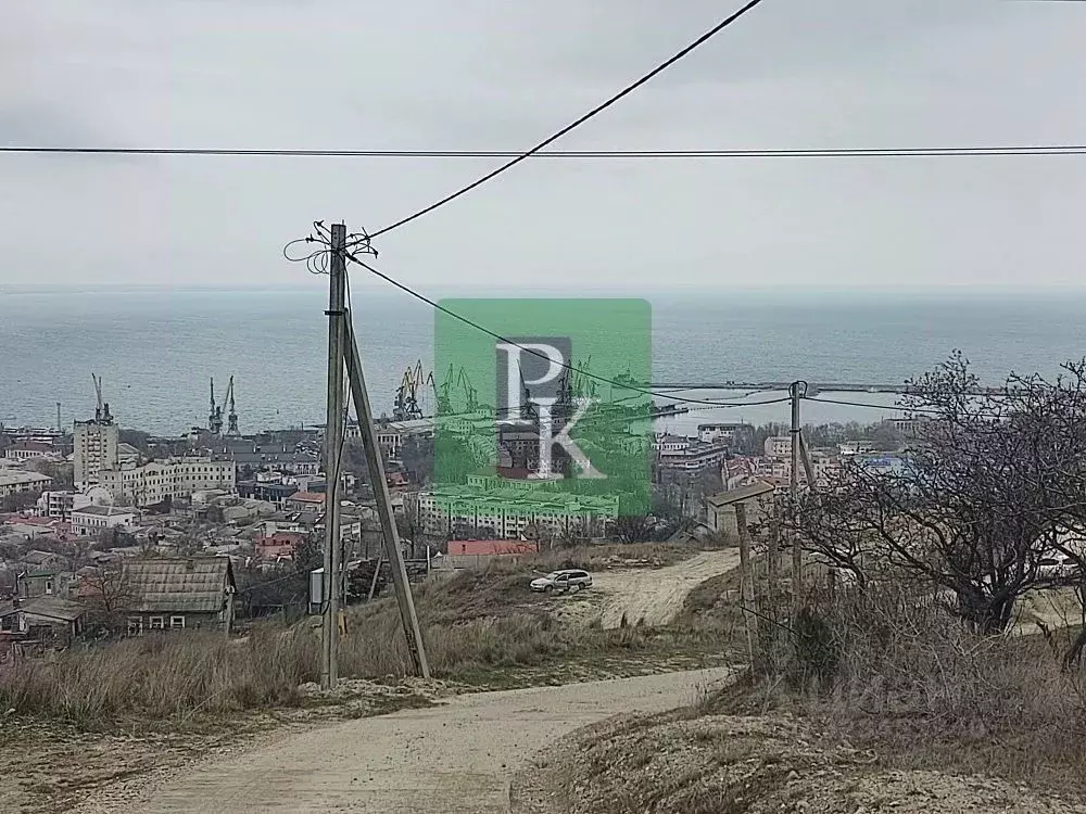 Участок в Крым, Феодосия Восход СПК, ул. Октябрьская (5.7 сот.) - Фото 1