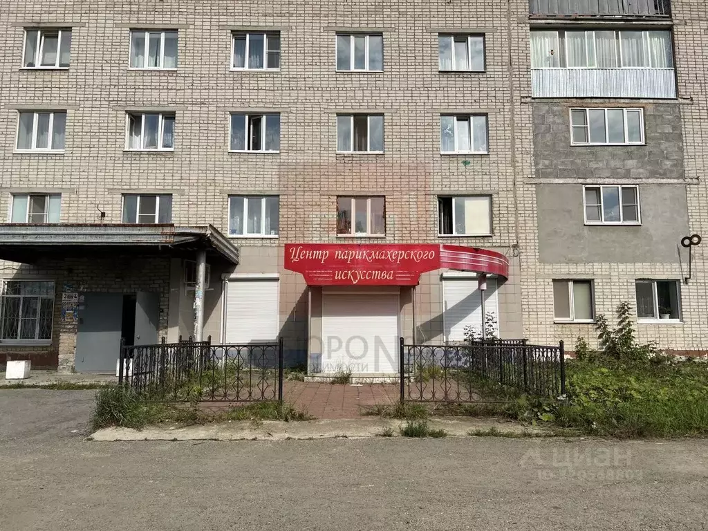 Торговая площадь в Свердловская область, Березовский ул. Мира, 3 (62 ... - Фото 0