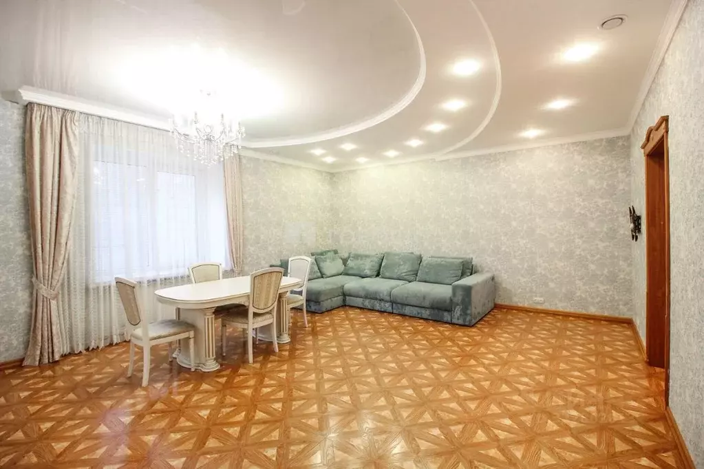 6-к кв. Алтайский край, Барнаул ул. Папанинцев, 134 (200.1 м) - Фото 1