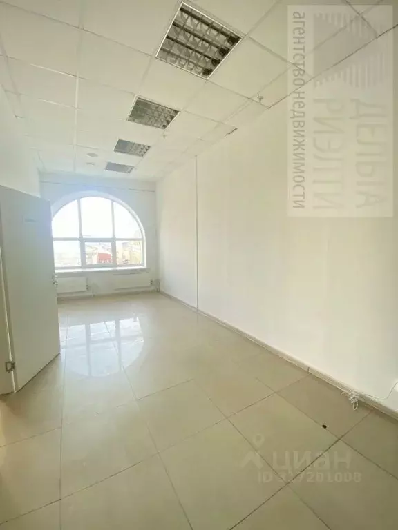 Офис в Ивановская область, Иваново ул. Красной Армии, 1 (20 м) - Фото 0