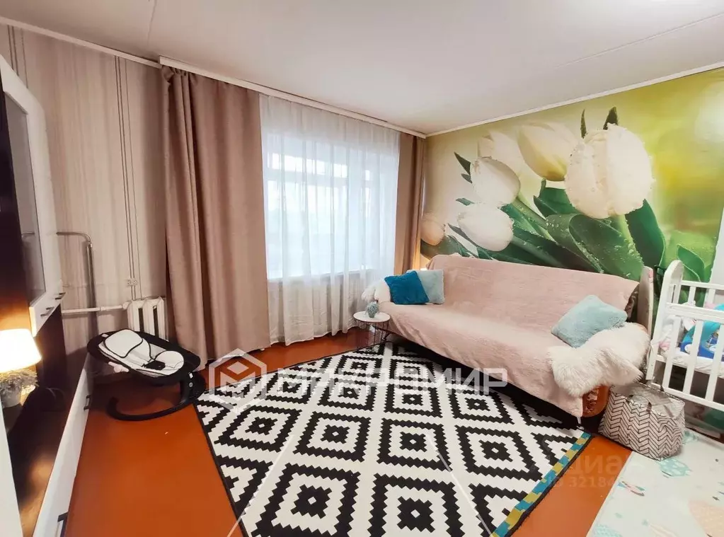 1-к кв. Кировская область, Слободской ул. Петра Стучки, 10 (34.8 м) - Фото 1