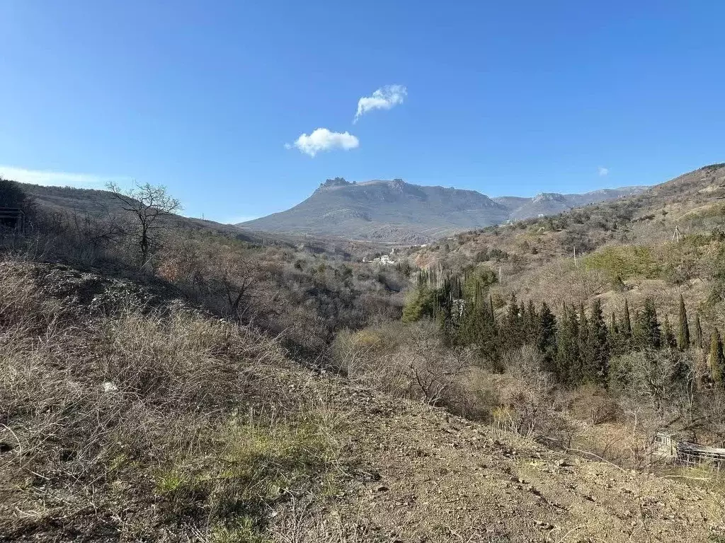 Участок в Крым, Алушта городской округ, пос. Семидворье, Надежда мкр  ... - Фото 0