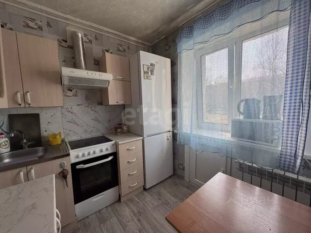 3-к кв. Амурская область, Свободный ул. Ленина, 63 (48.0 м) - Фото 0