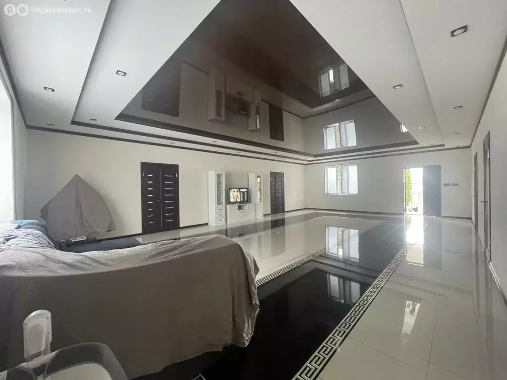 Дом в Чегем-Второй, улица Казанокова, 9 (400 м) - Фото 1