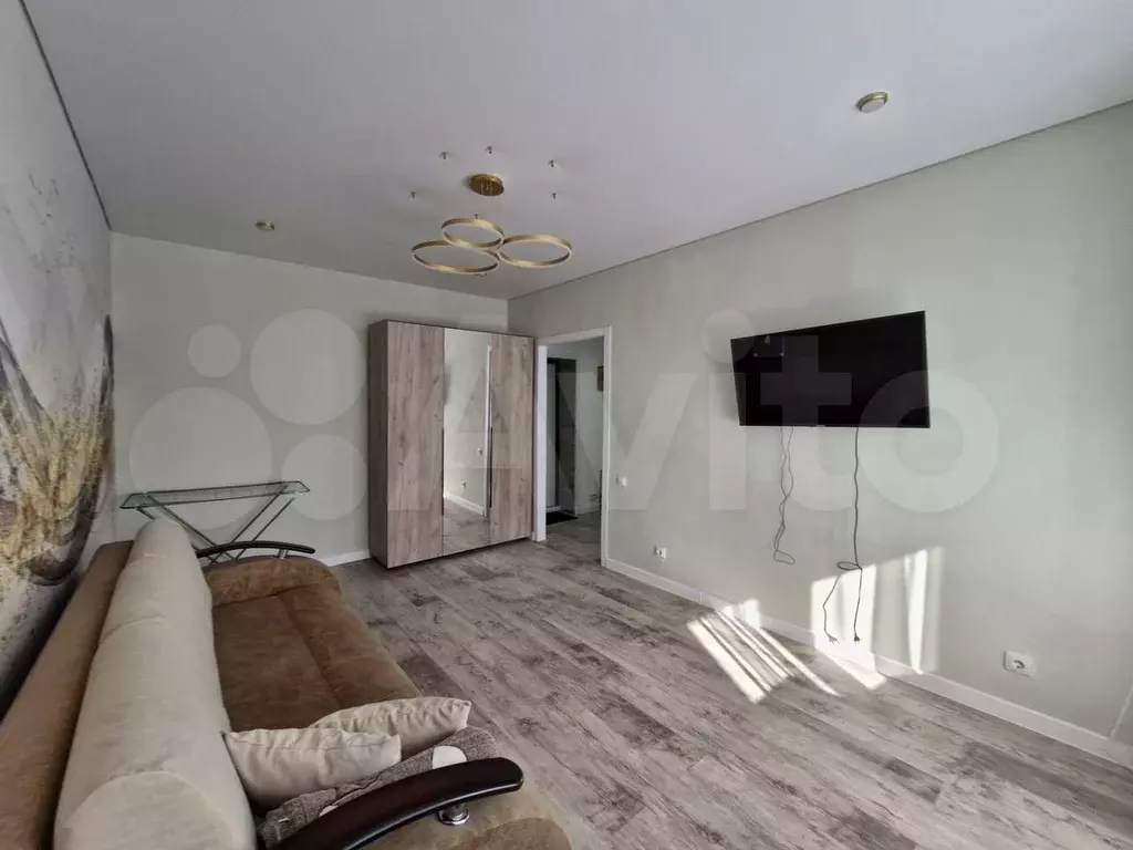 1-к. квартира, 37 м, 2/5 эт. - Фото 1