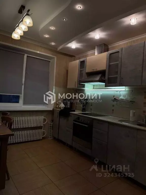 3-к кв. Белгородская область, Старый Оскол Восточный мкр, 2А (68.0 м) - Фото 1