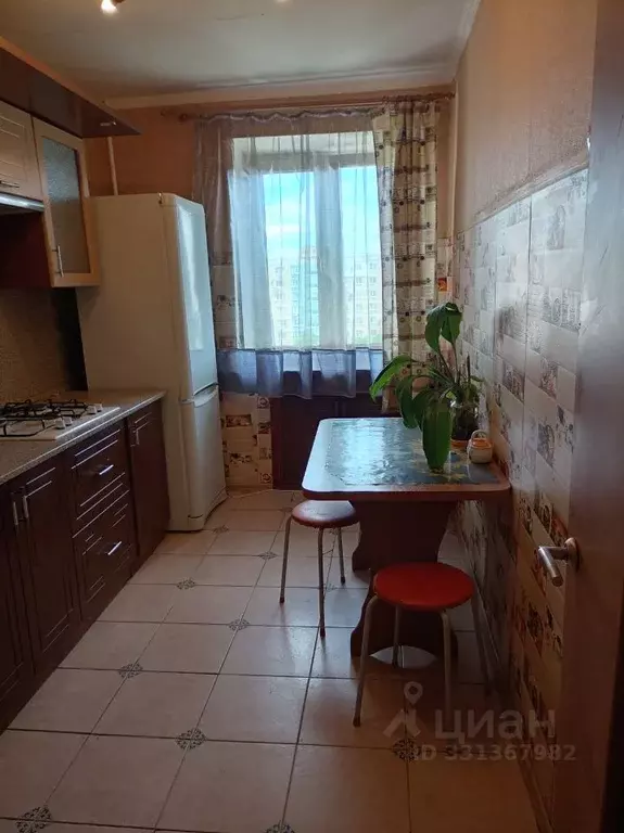 3-к кв. Саратовская область, Саратов Томская ул., 18 (64.0 м) - Фото 2