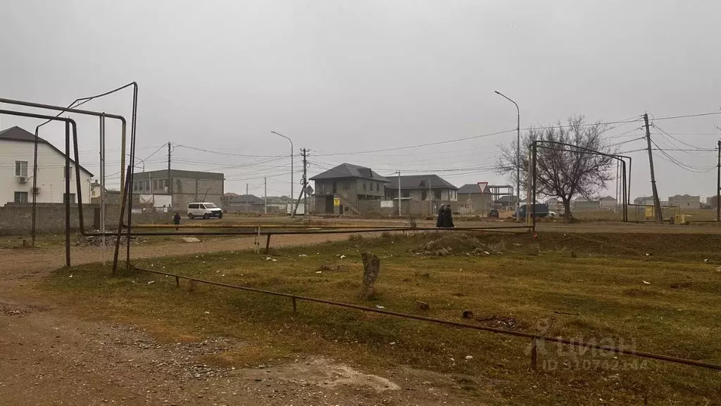 Участок в Дагестан, Махачкала городской округ, с. Шамхал-Термен ш. ... - Фото 1