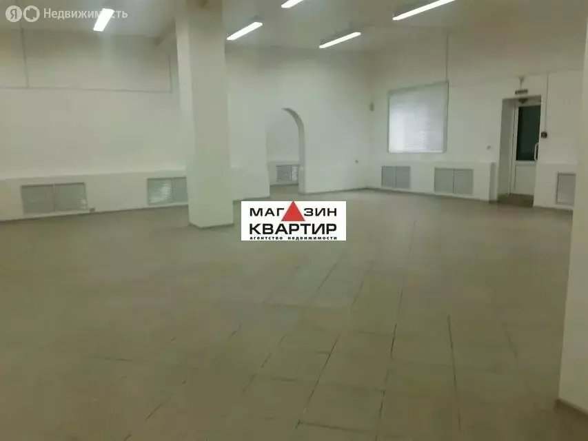 Помещение свободного назначения (400 м) - Фото 1