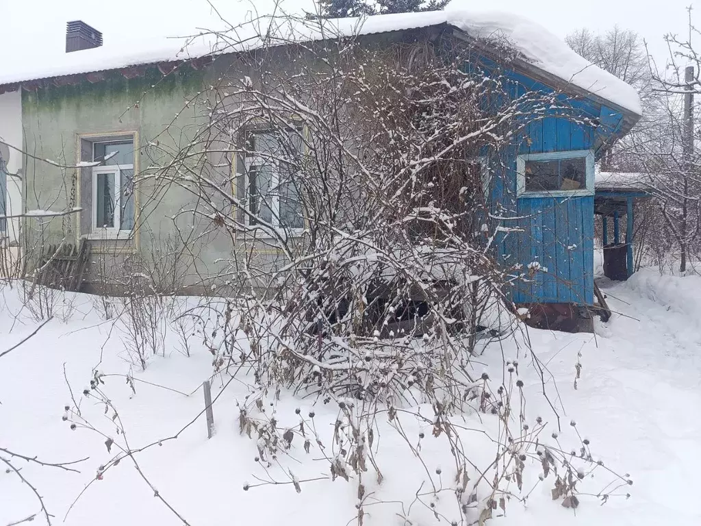 Дом в Башкортостан, Чишминский район, Алкинский сельсовет, д. ... - Фото 1