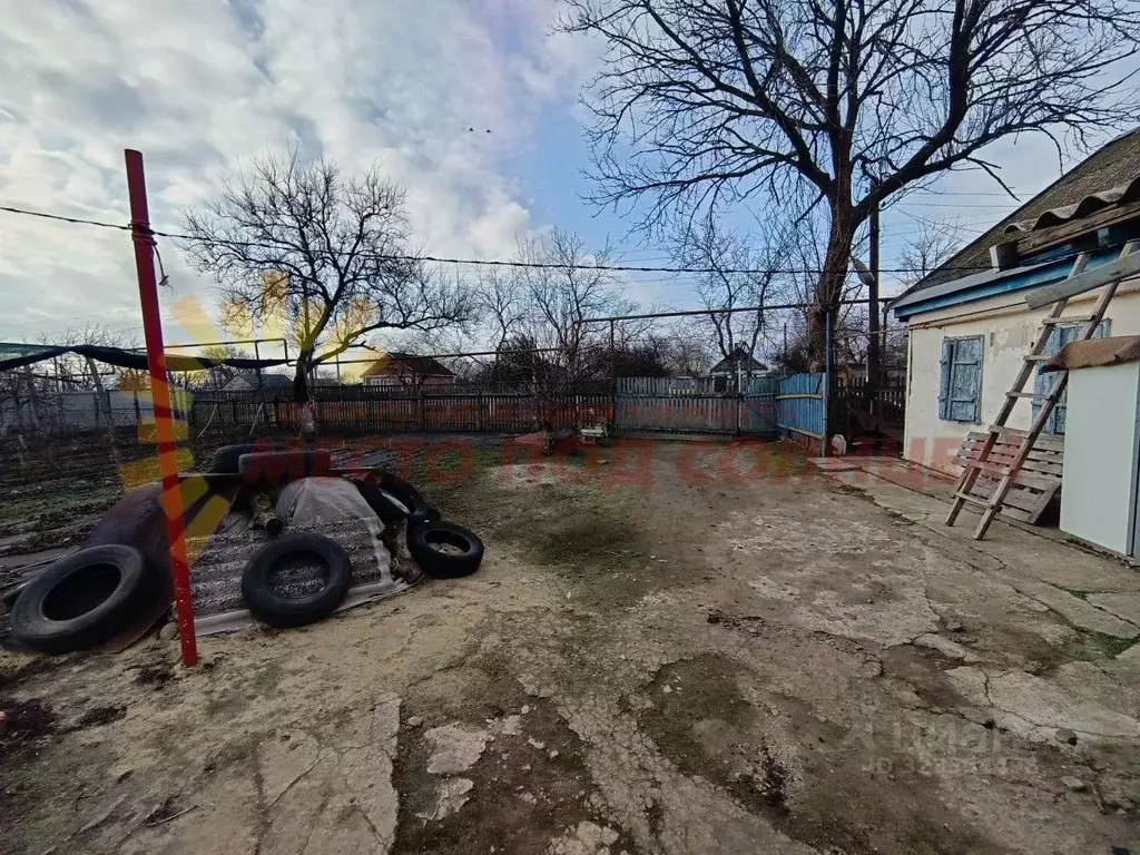 Дом в Краснодарский край, Ейский район, пос. Моревка ул. Комсомольская ... - Фото 2