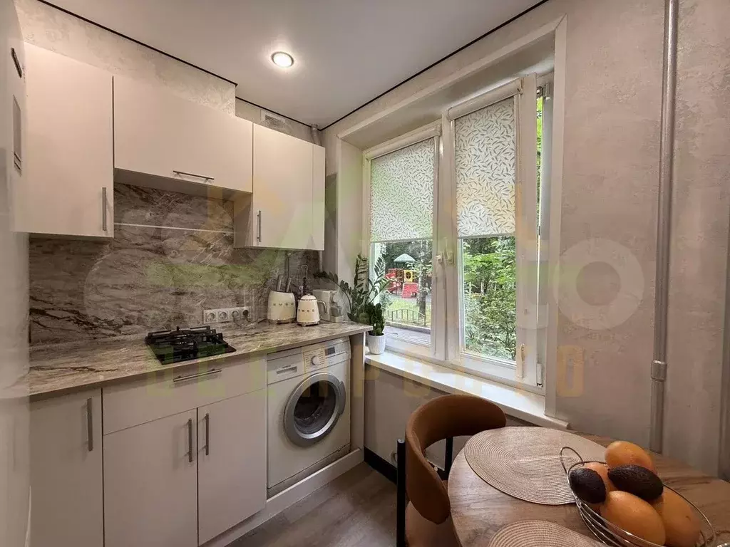 2-к. квартира, 45 м, 1/5 эт. - Фото 0
