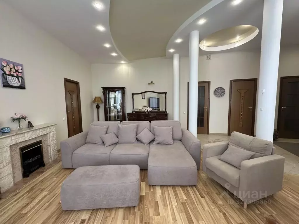 3-к кв. Нижегородская область, Нижний Новгород ул. Минина, 1 (100.0 м) - Фото 2